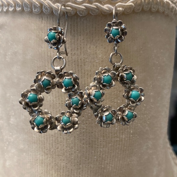 Vintage Sleeping Beauty - Picture 3 of 10